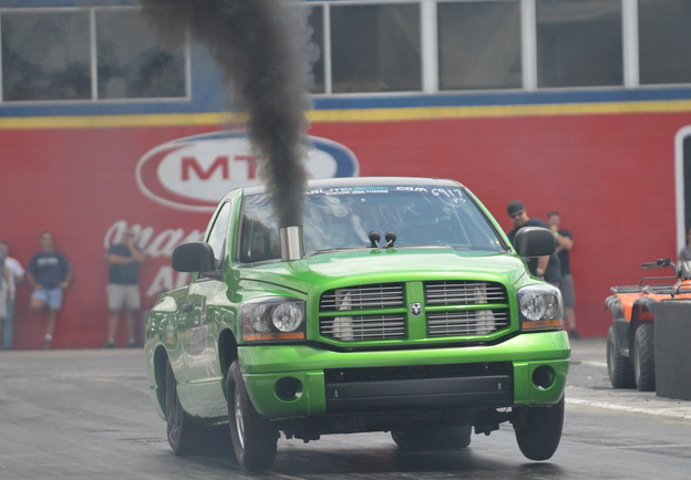 Diesel Truck in Competition at The Rock